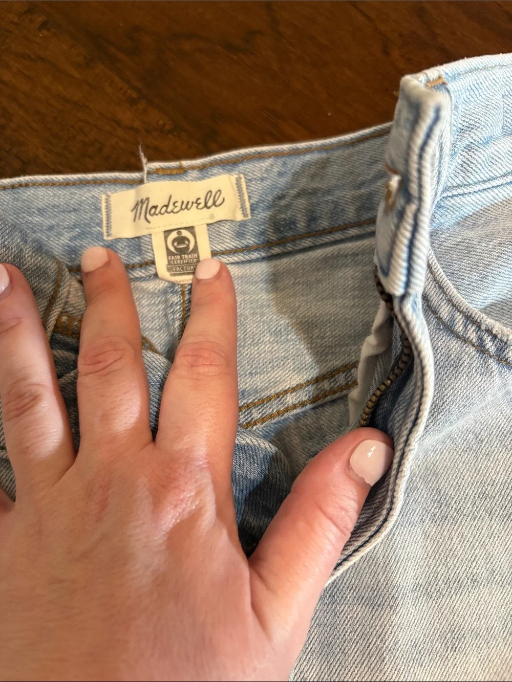Madewell The Perfect Jean Short size 25